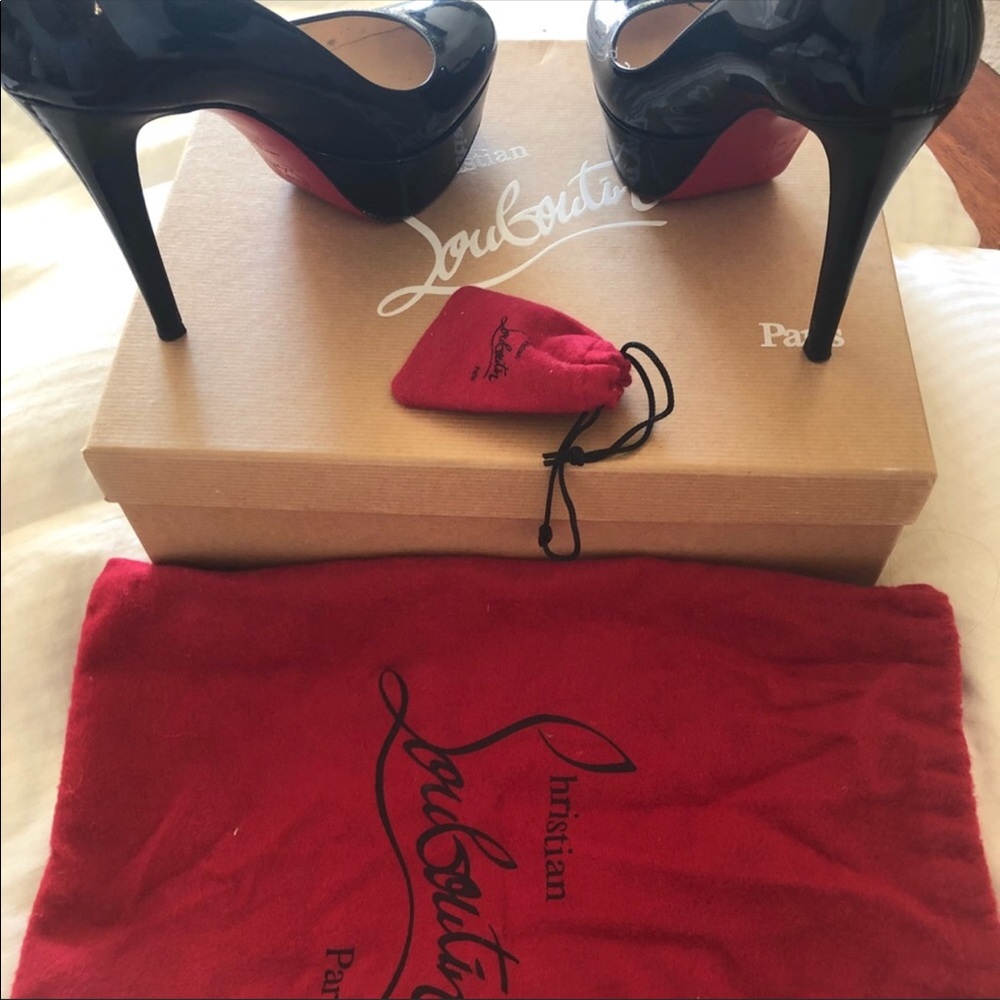 100% Authentic Designer shoes 👠